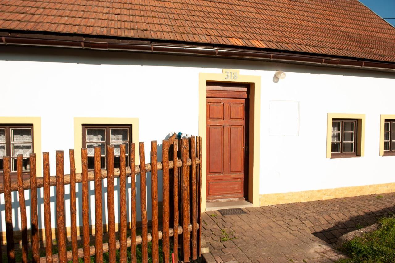 Chalupa Barborka Mezimesti Exterior foto